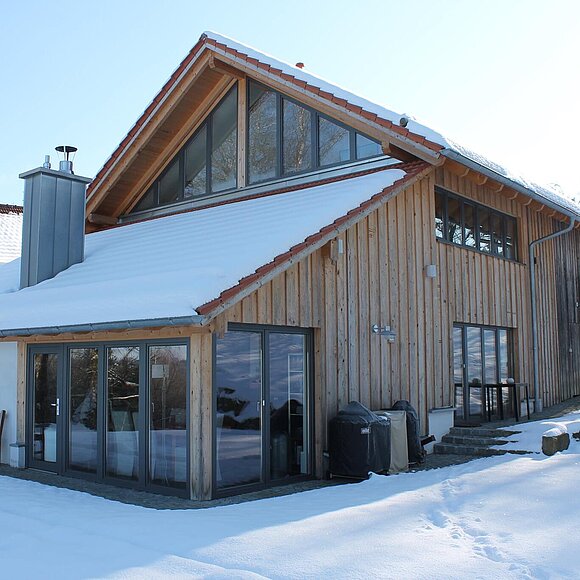 Ferienhaus - Außernzell Holzhaus im Schnee